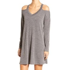 Everly Cold Shoulder Dress XS